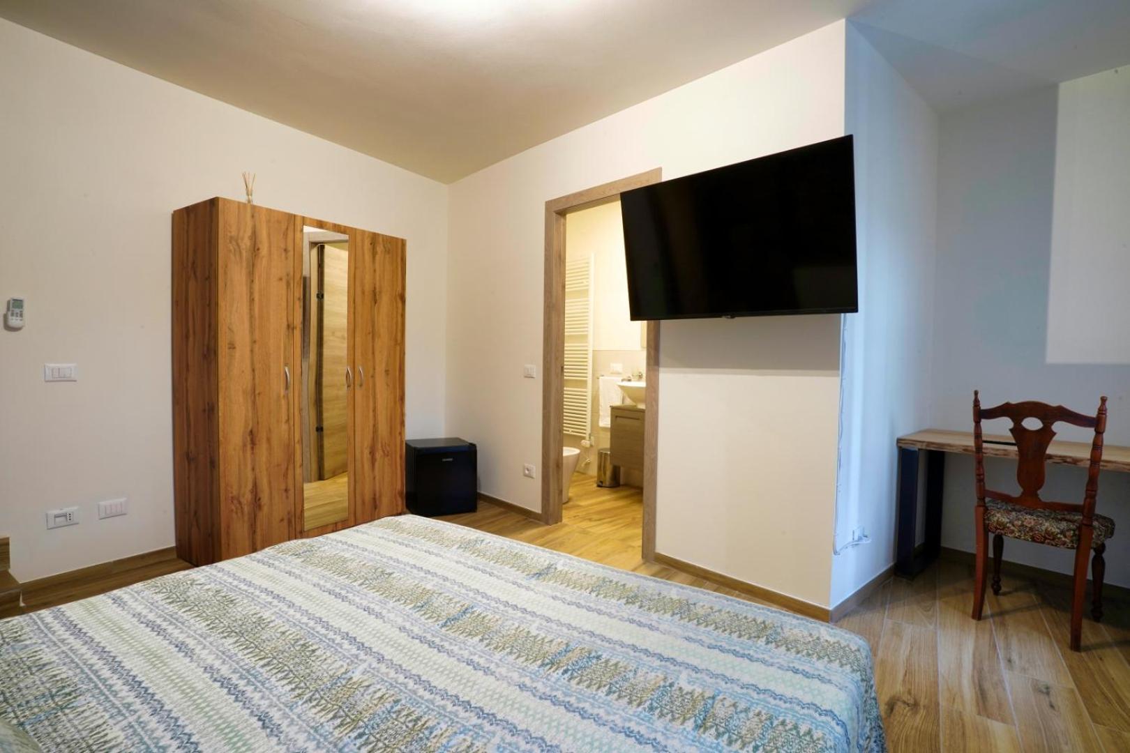 Ca Mandarein Bed & Breakfast Quattro Castella Luaran gambar